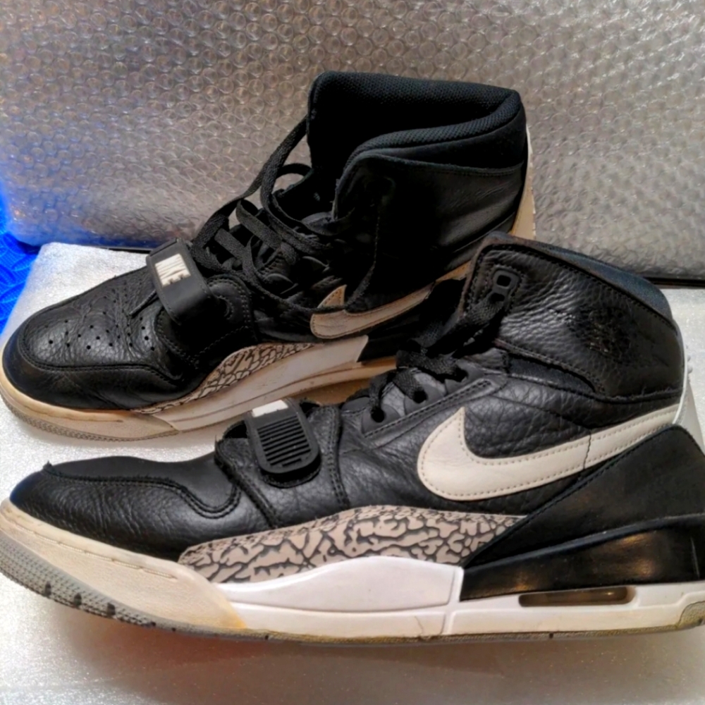 Nike Air Jordan Legacy 312